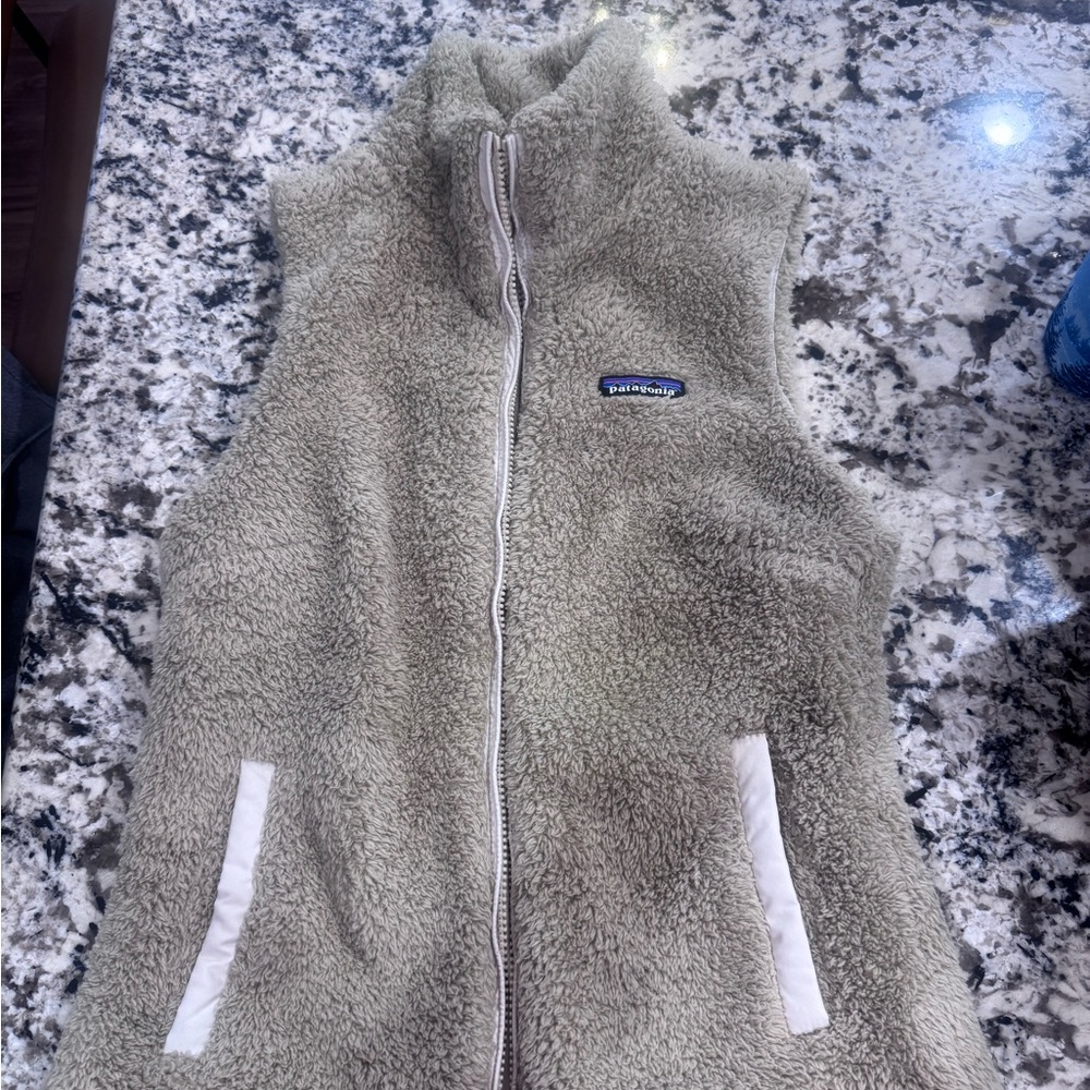 Women’s Fuzzy Patagonia Vest